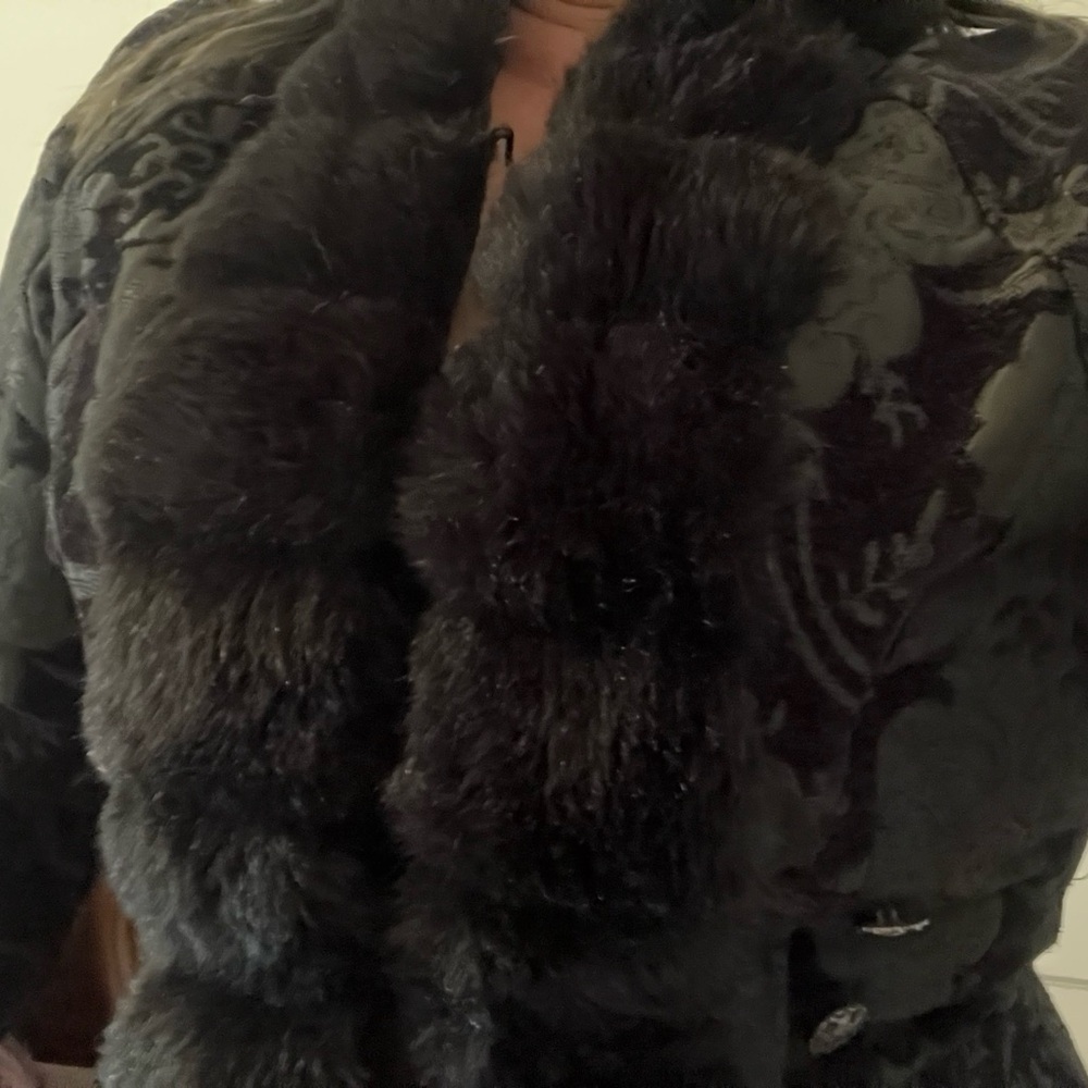 Black Forest Coat - Picture 4 of 5